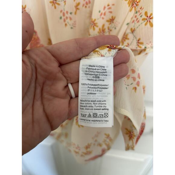 Madewell Butterfly Smocked Neck Top Size Large Fairycore Y2K Coquette Soft Girl - Picture 9 of 9